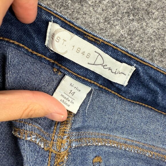 Cato Shorts Women 14 Blue Floral Embroidered Denim Dark Wash Mid Rise Chino - Picture 6 of 8